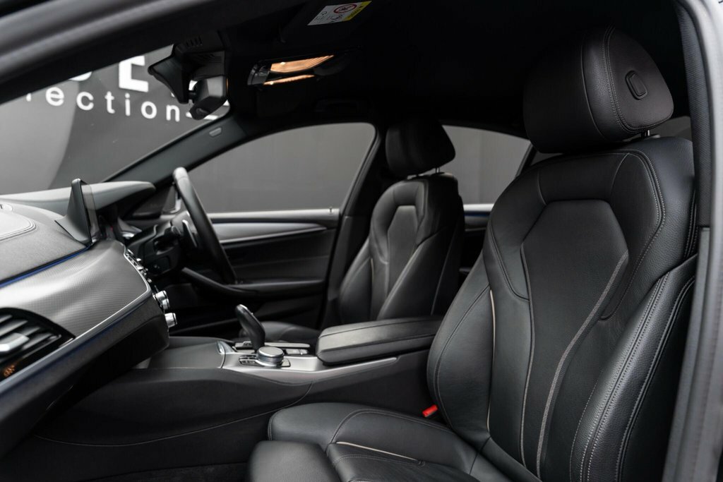BMW 5 Series 3.0 530D M Sport Euro 6 Ss YC69LYV Black #2