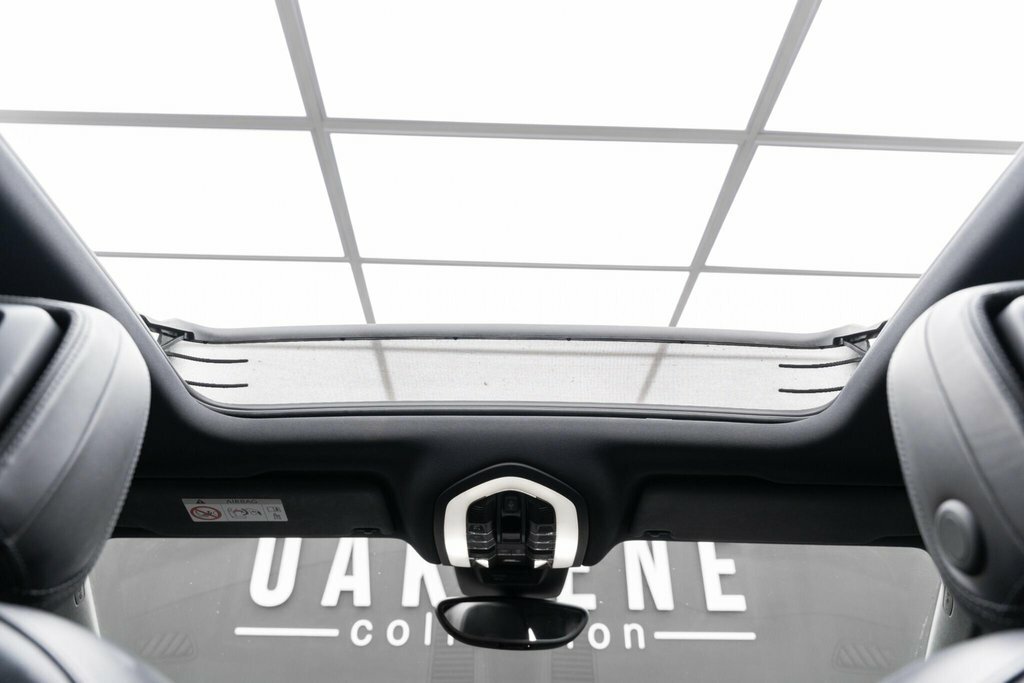 Porsche Macan 2.0T Pdk 4Wd Euro 6 Ss RK67VXO Black #4