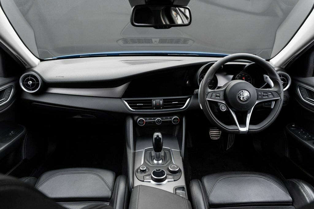 Alfa Romeo Giulia 2.0T Veloce Euro 6 Ss BA19XAR  #4