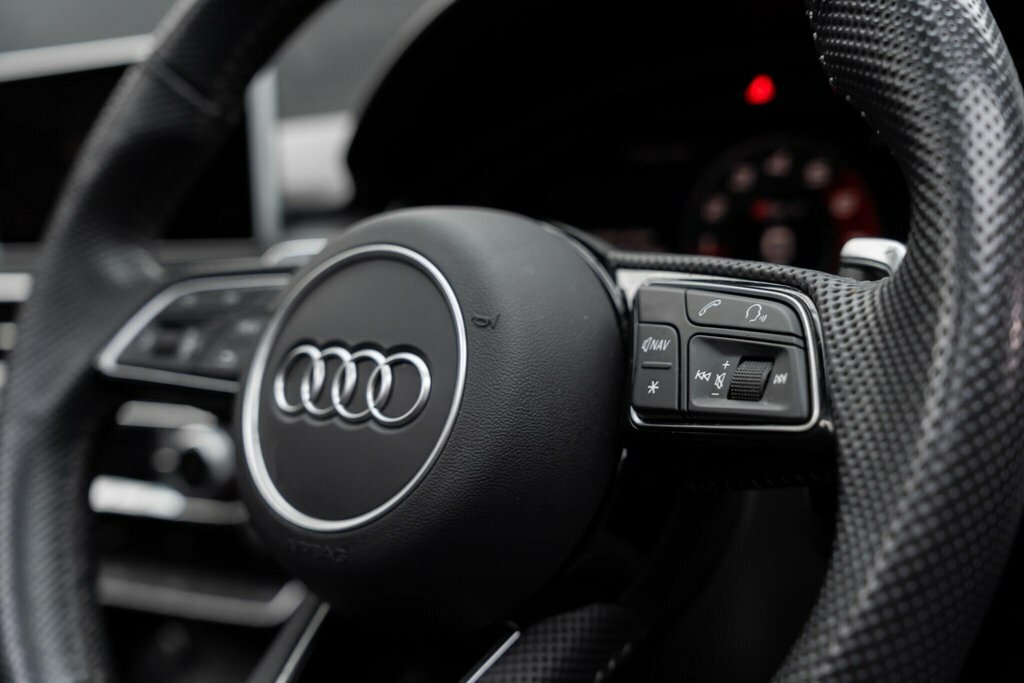 Audi RS4 Avant Sport Edition Black #28