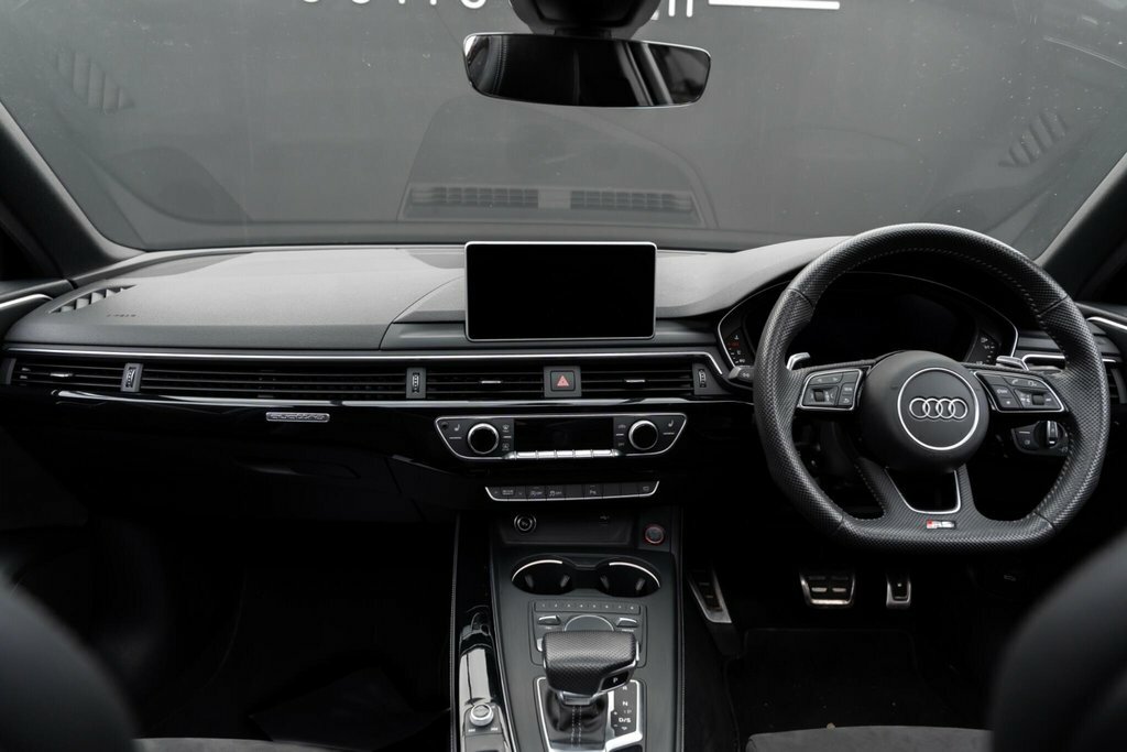 Audi RS4 Avant Sport Edition Black #20