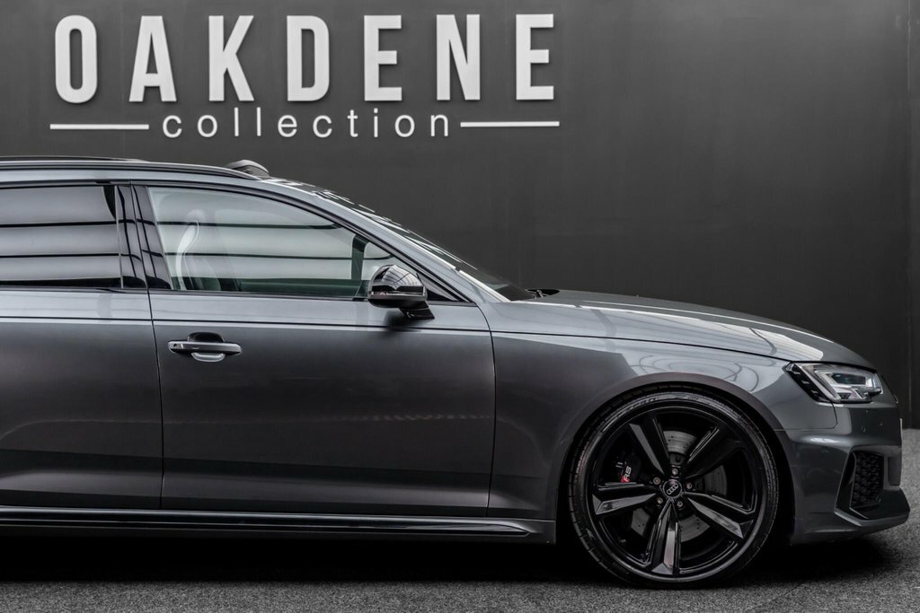 Audi RS4 Avant Sport Edition Black #42