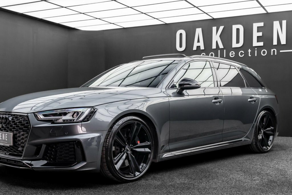 Audi RS4 Avant Sport Edition Black #21