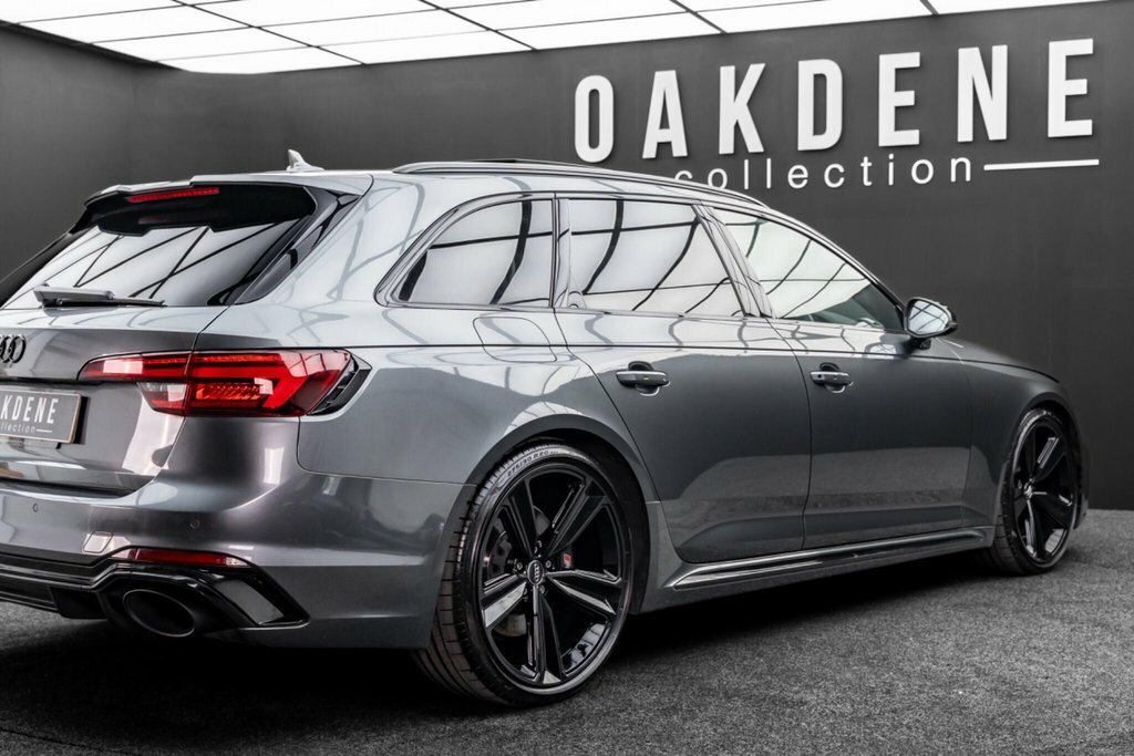 Audi RS4 Avant Sport Edition Black #25
