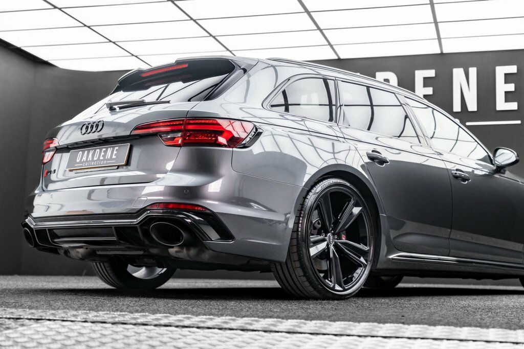 Audi RS4 Avant Sport Edition Black #15
