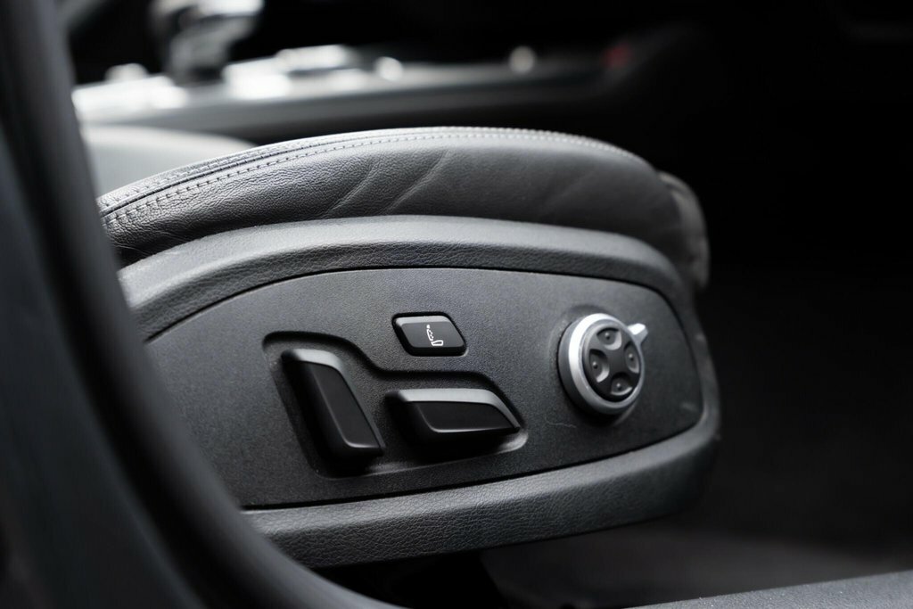 Audi RS4 Avant Sport Edition Black #18