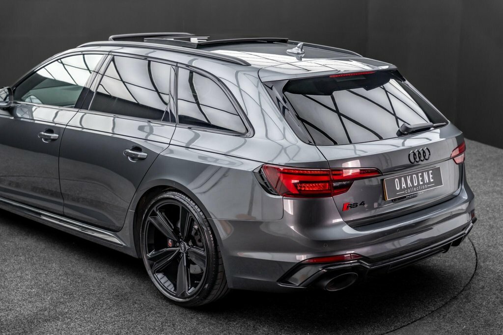 Audi RS4 Avant Sport Edition Black #13