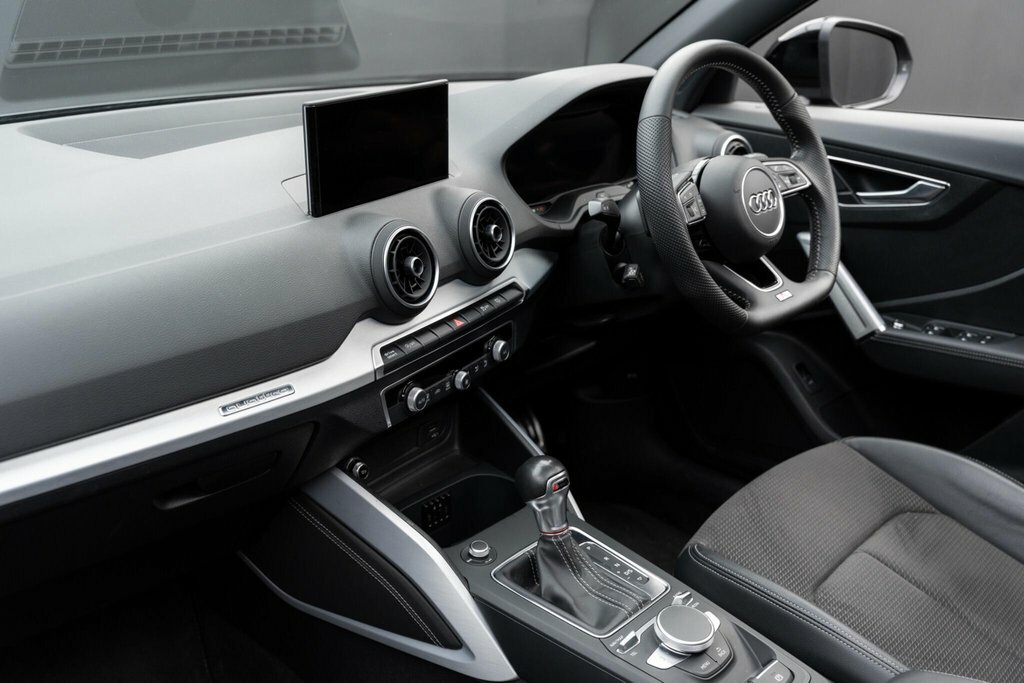Audi SQ2 2020 20 2.0  #36