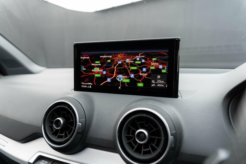 Audi SQ2 2020 20 2.0  #38