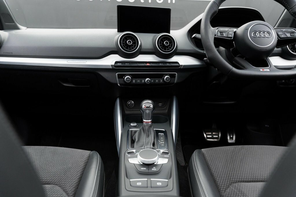 Audi SQ2 2020 20 2.0  #34