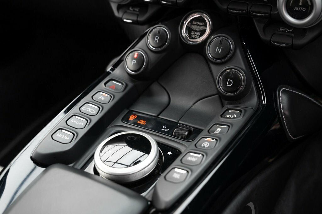 Aston Martin Vantage V8 Silver #9