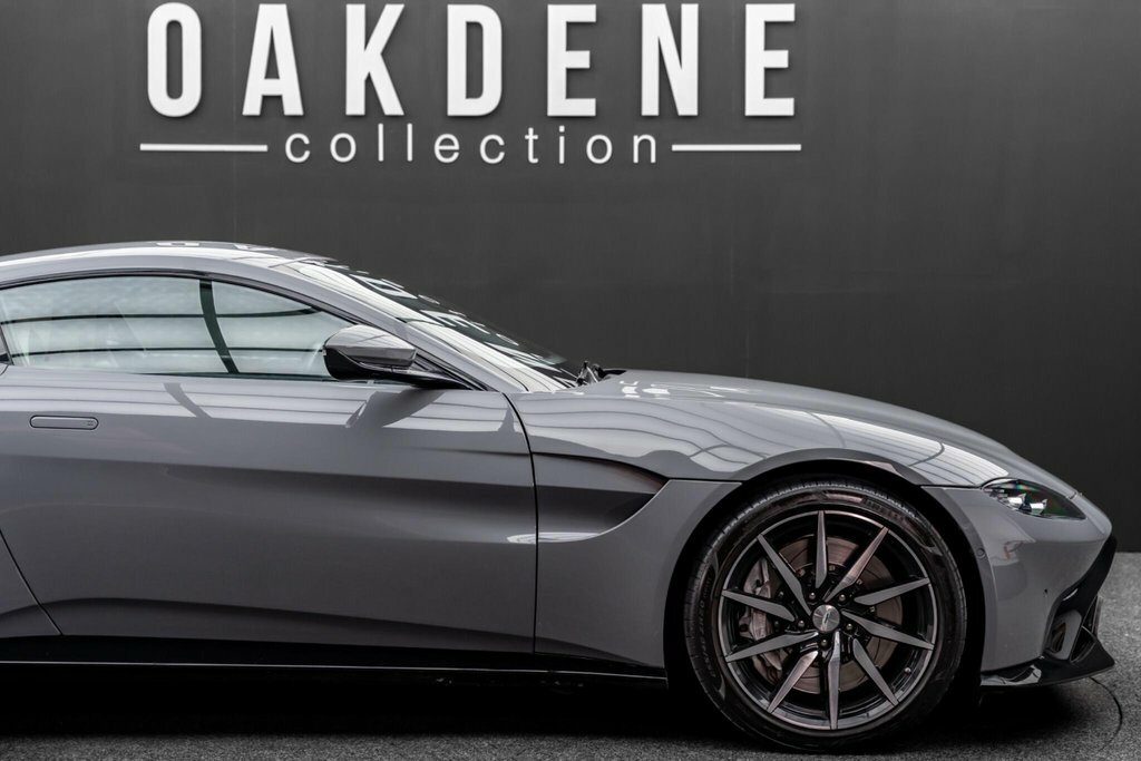 Aston Martin Vantage V8 Silver #41