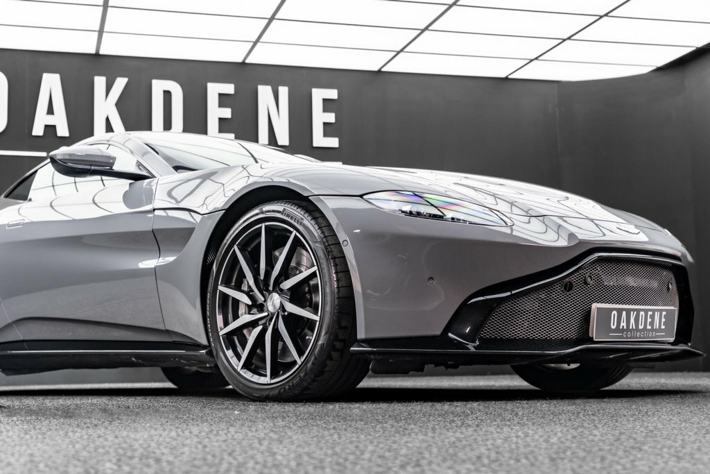 Aston Martin Vantage V8 Silver #16