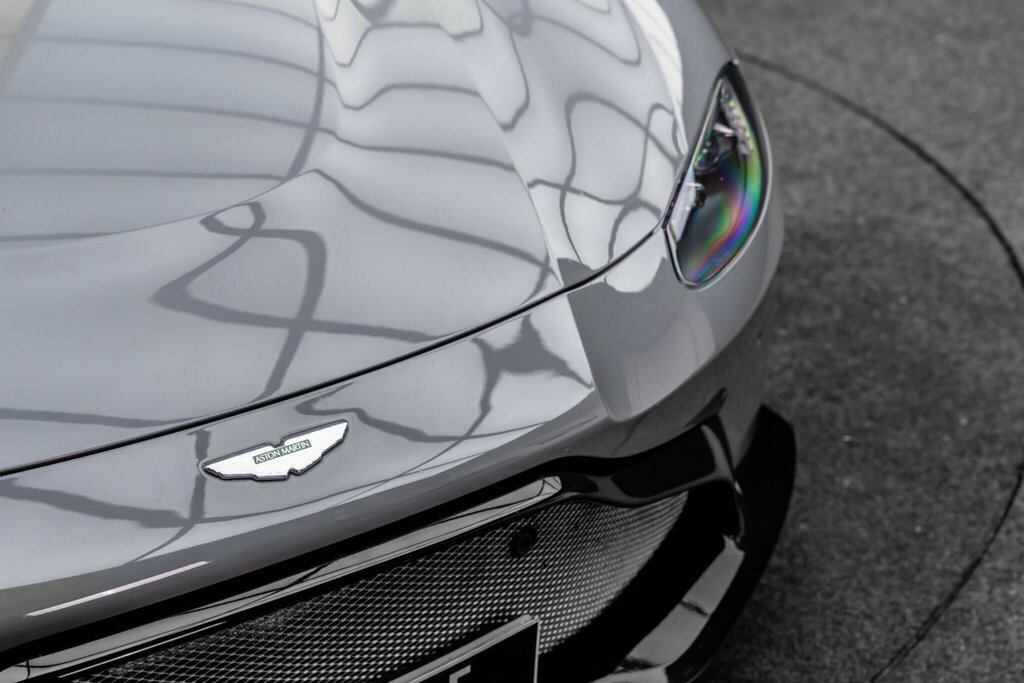 Aston Martin Vantage V8 Silver #35