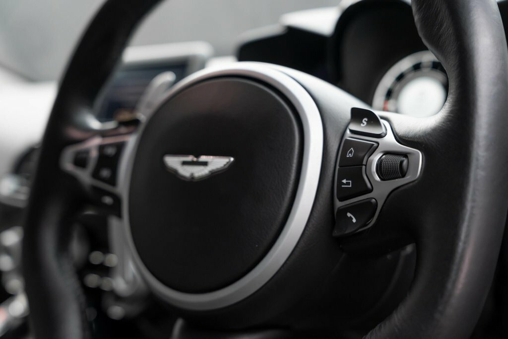 Aston Martin Vantage V8 Silver #23