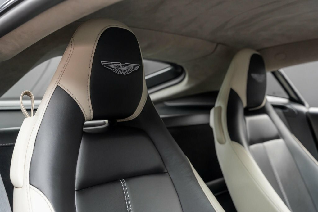 Aston Martin Vantage V8 Silver #13