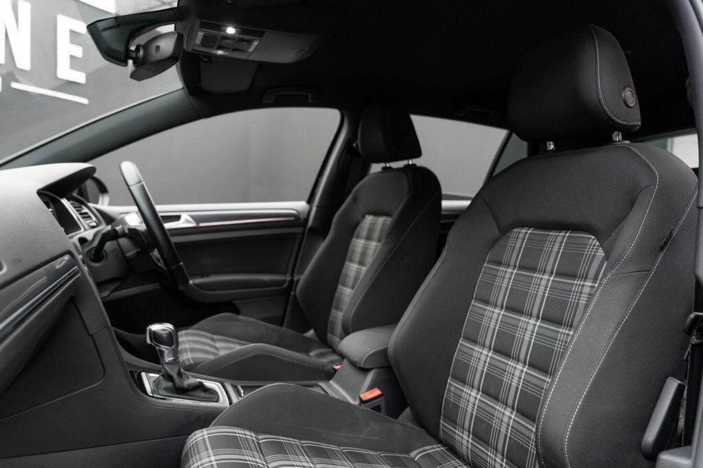 Volkswagen Golf 2.0 Tdi Gtd Dsg Euro 6 Ss VX18VXZ #2