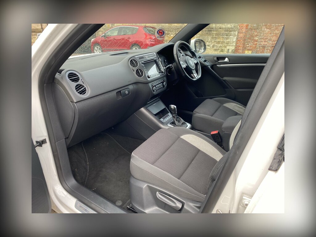 Volkswagen Tiguan 2.0 Tsi R-line Suv 4Wd Euro 4 200 White #6