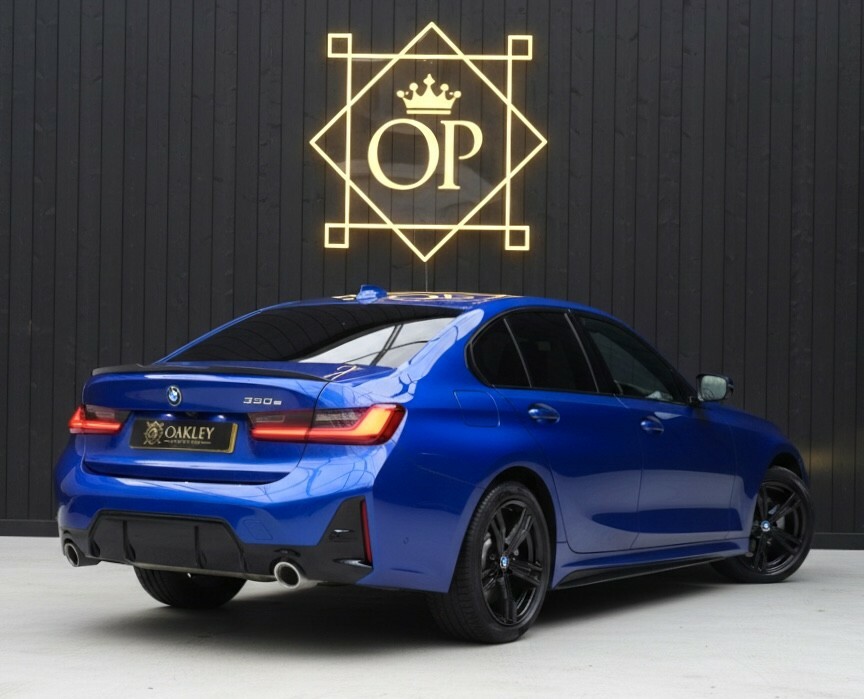 BMW 3 Series Saloon 2.0 330E M Sport Saloon 202372 Blue