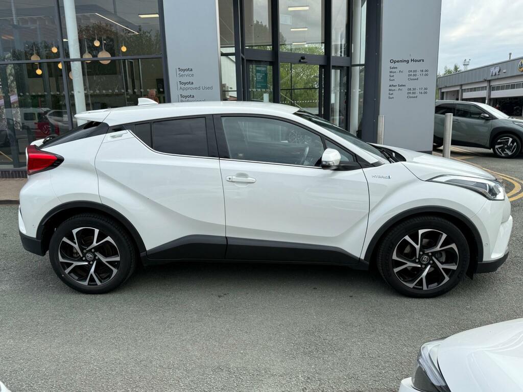 Toyota C-Hr 1.8 Hybrid Design Cvt White #2