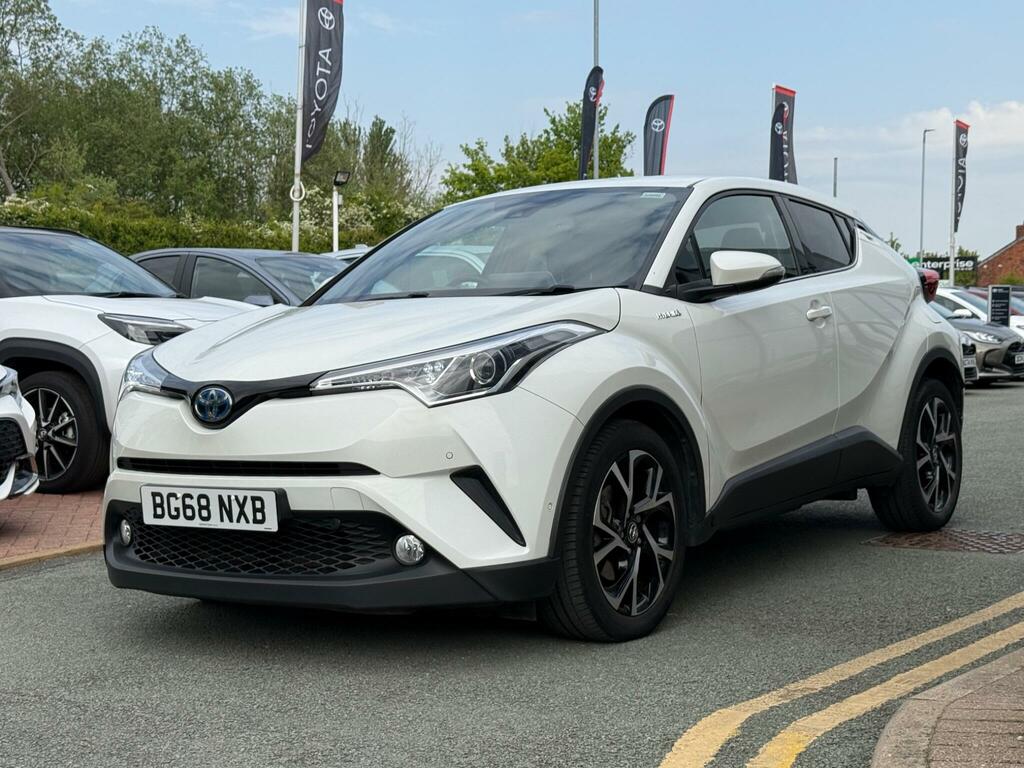 Toyota C-Hr 1.8 Hybrid Design Cvt White #4