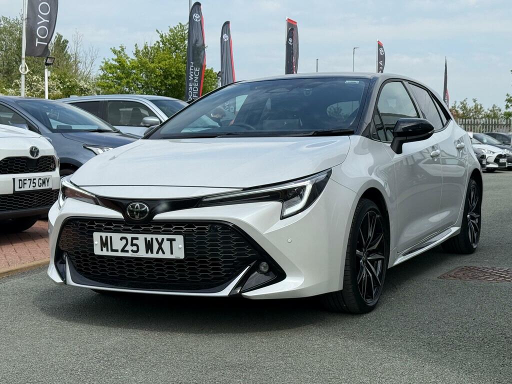 Toyota Corolla 1.8 Hybrid Gr Sport Cvt ML25WXT Black #4
