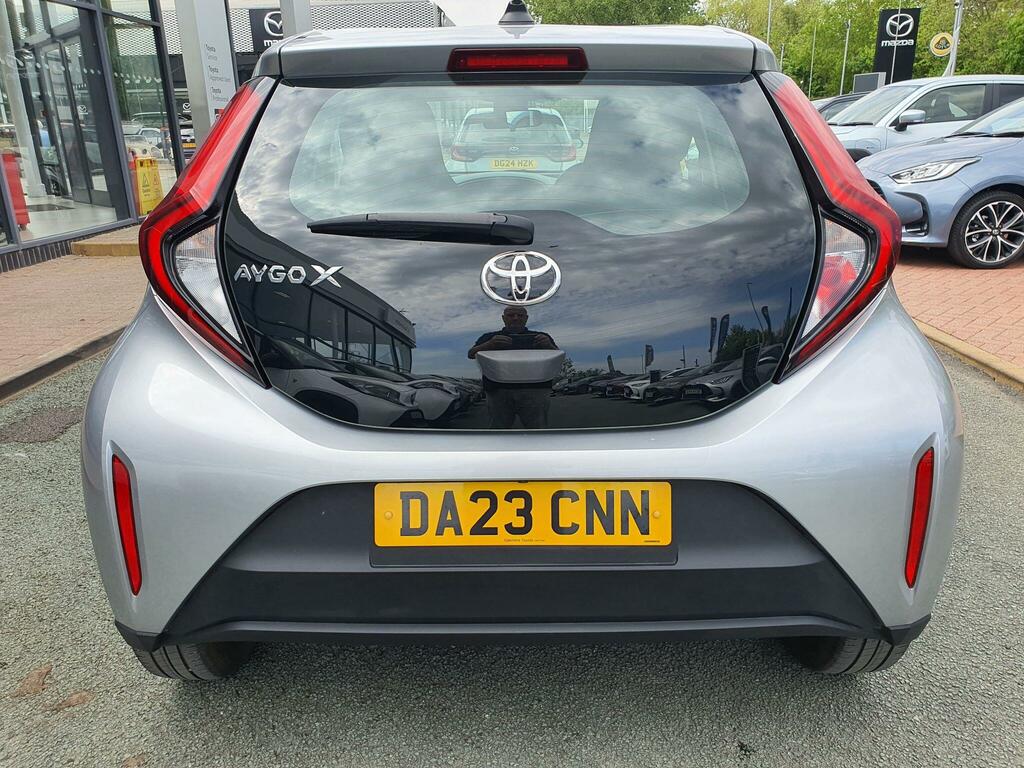 Toyota Aygo X 1.0 Vvt-i Pure DA23CNN Silver #4