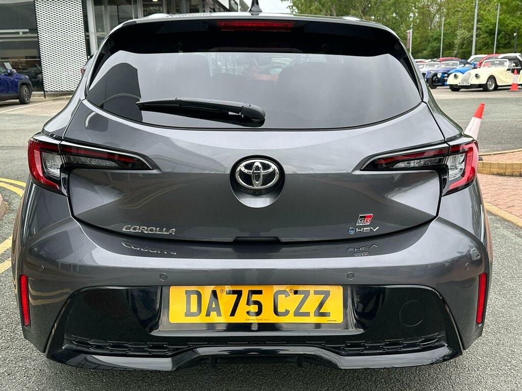 Toyota Corolla 1.8 Hybrid Gr Sport Cvt DA75CZZ Black #4