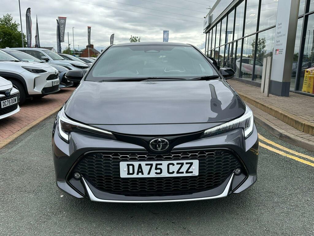 Toyota Corolla 1.8 Hybrid Gr Sport Cvt DA75CZZ Black #2