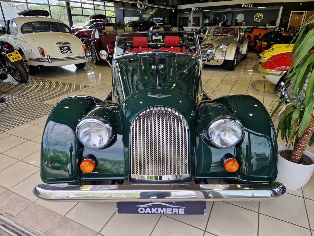 Morgan 4/4 Convertible Green #2