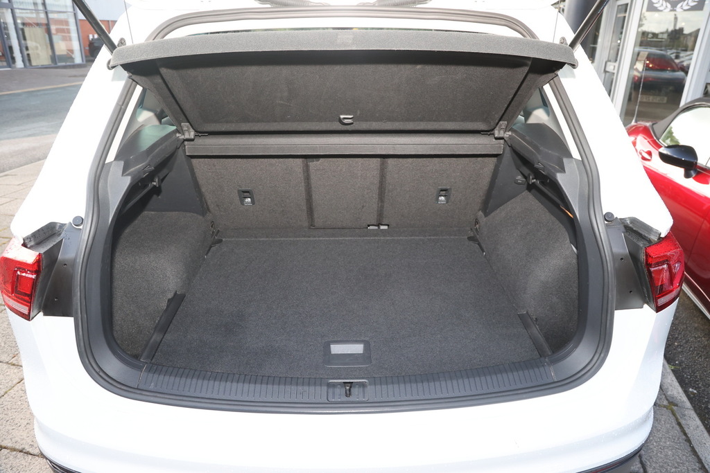 Volkswagen Tiguan 2.0 Tdi 150 Match Dsg MT20NBM White #5