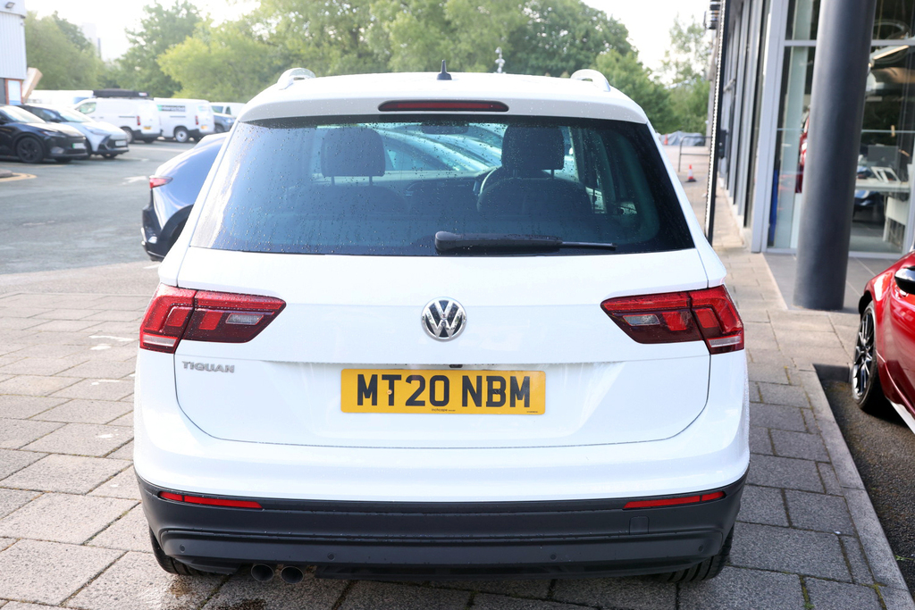 Volkswagen Tiguan 2.0 Tdi 150 Match Dsg MT20NBM White #4