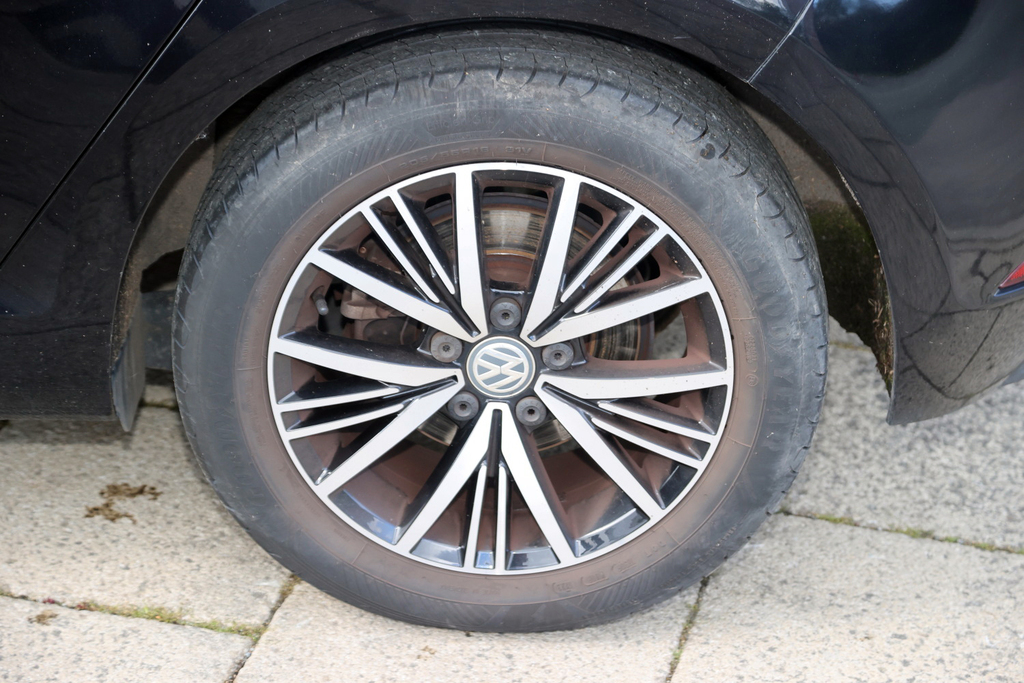 Volkswagen Golf 1.4 Tsi Se Nav Black #5