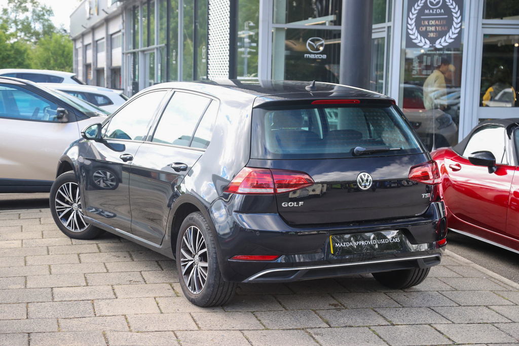 Volkswagen Golf 1.4 Tsi Se Nav Black #3