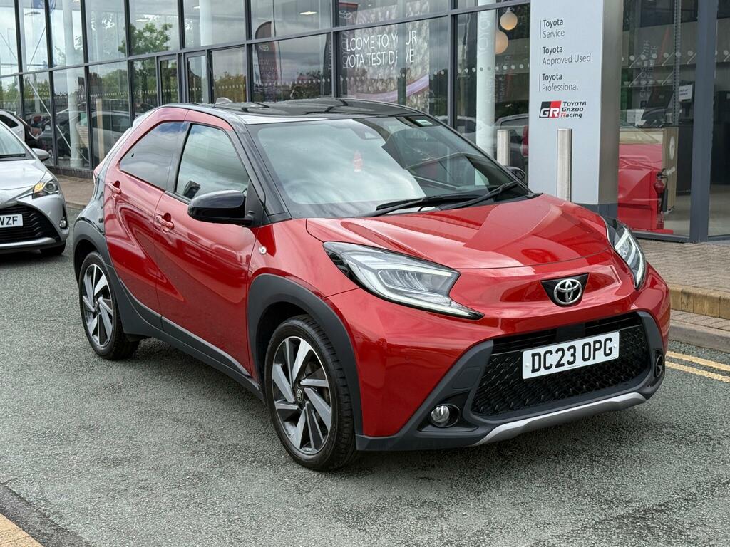 Toyota Aygo X 1.0 Vvt-i Exclusive Red
