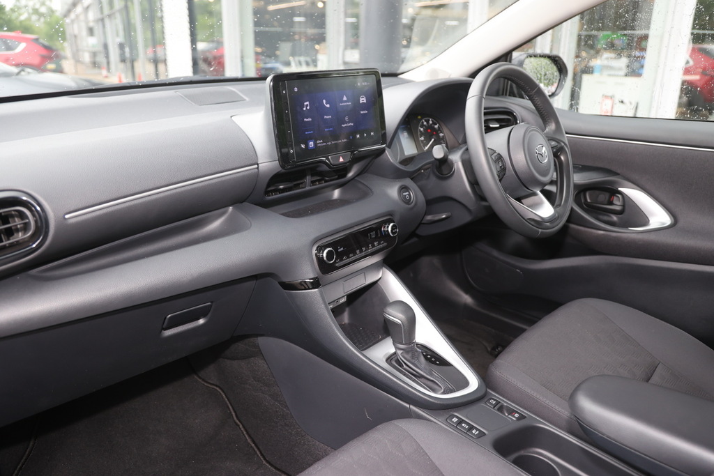 Mazda 2 1.5I Hybrid Exclusive Line Cvt DK75FUW Grey #2