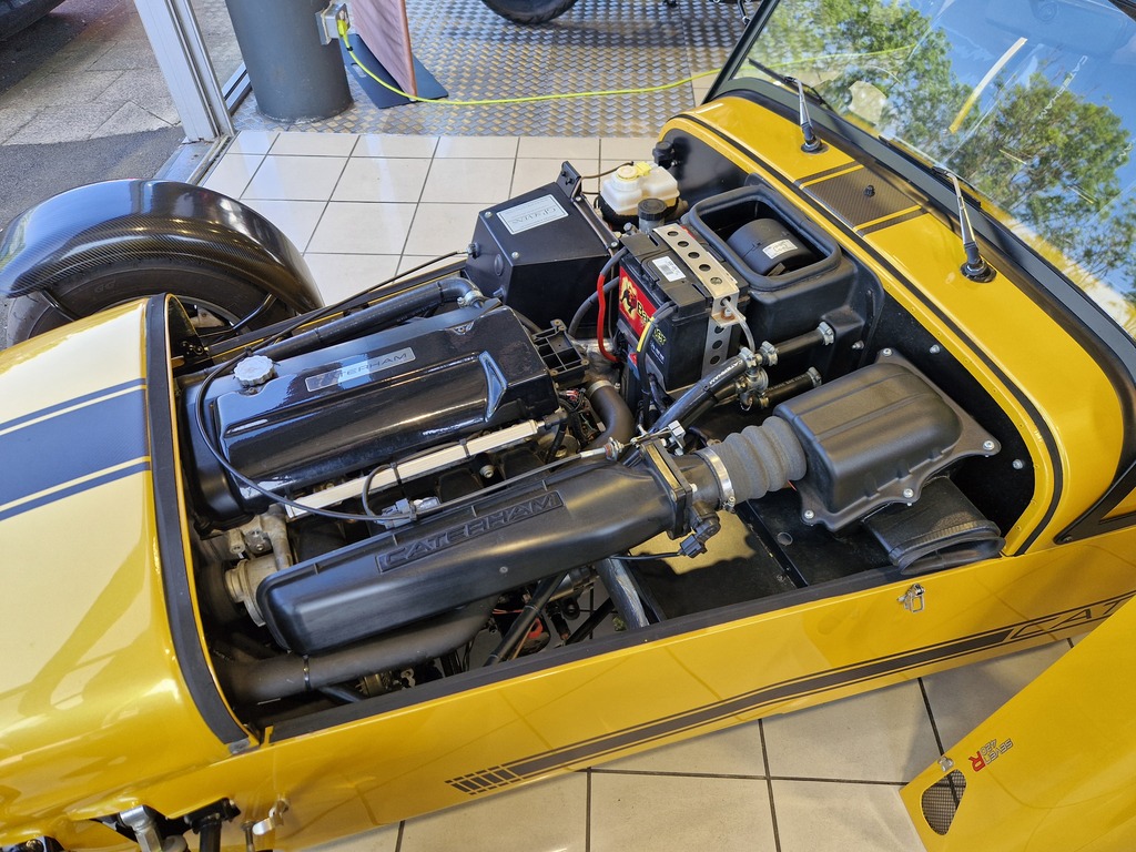 Caterham Seven 420 R MX21HYA Yellow #5