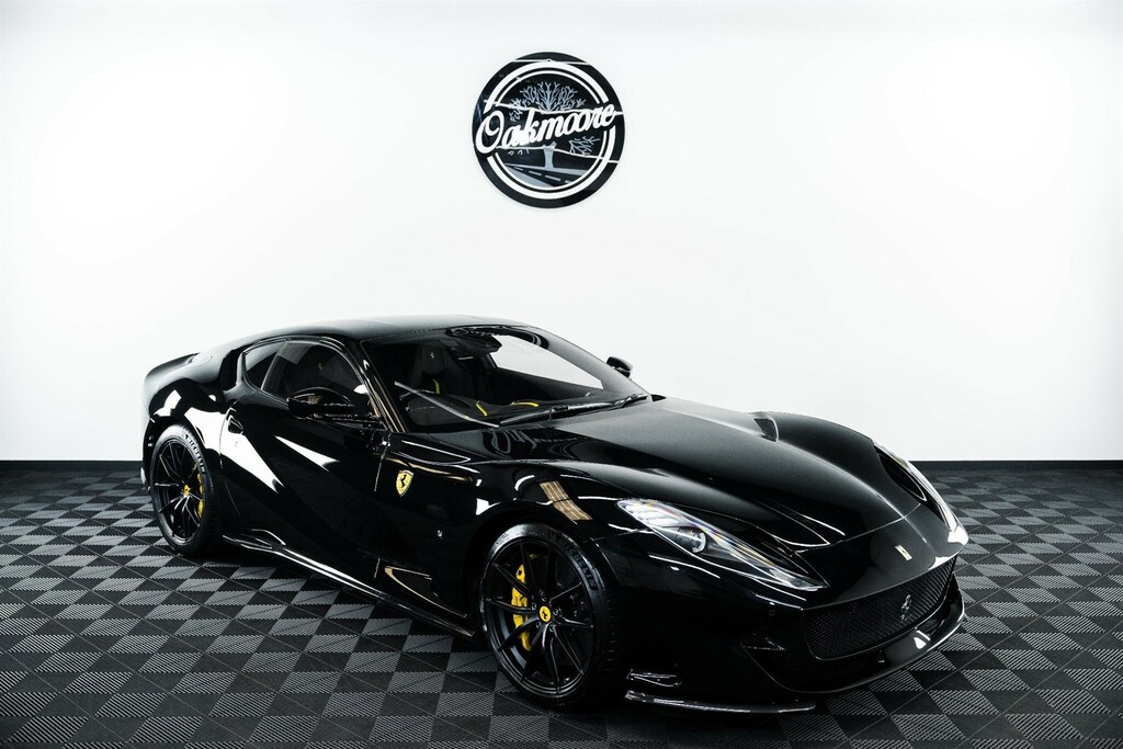 Ferrari 812 Superfast Coupe Black