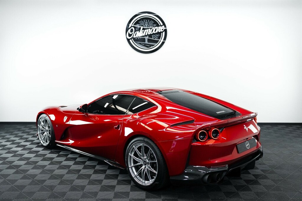 Ferrari 812 Superfast Coupe Red #4