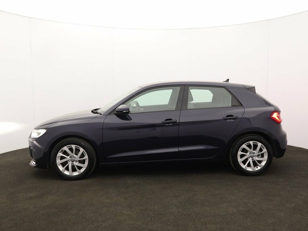 Audi A1 1L Sport Blue #4