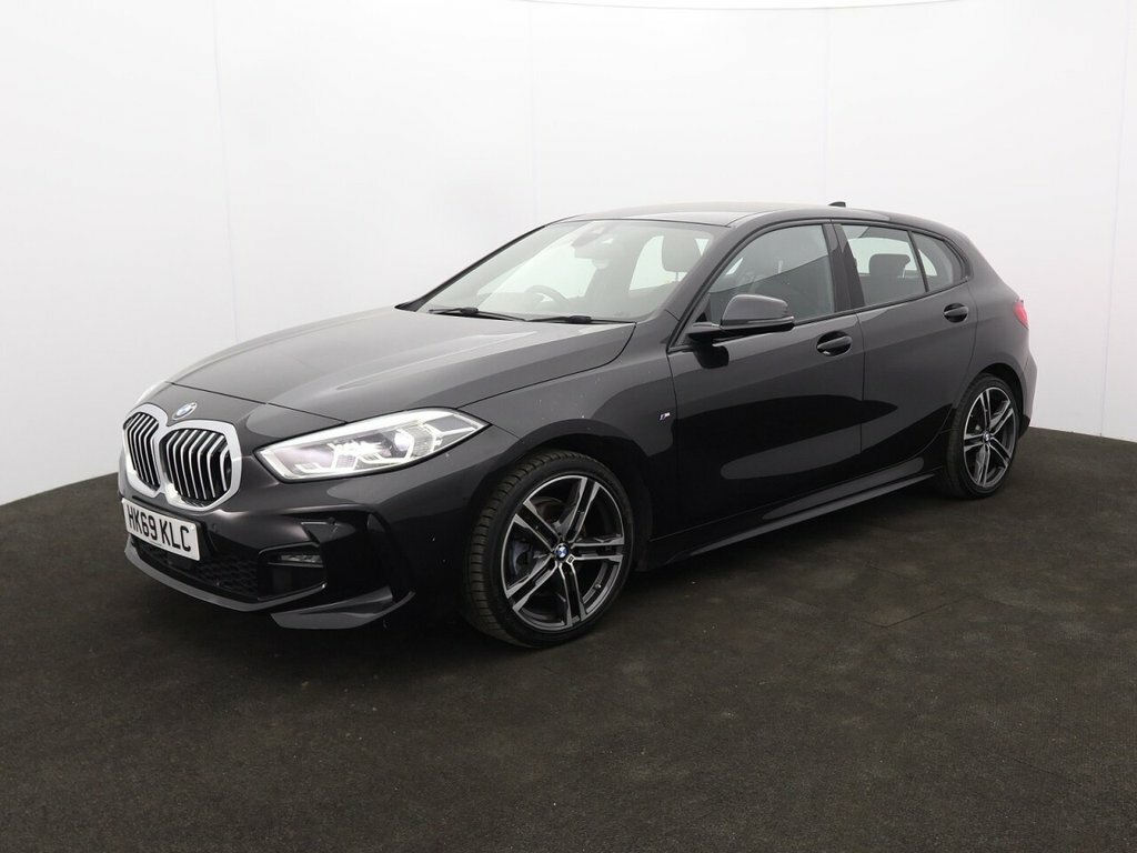 BMW 1 Series 1.5L M Sport HK69KLC Black #2