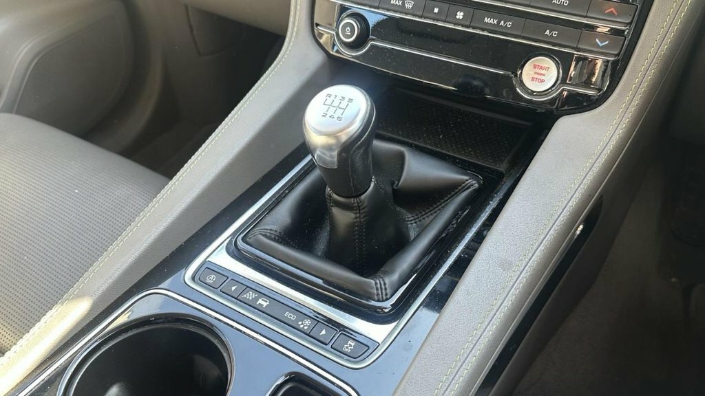 Jaguar F-Pace 2L R-sport Black #5