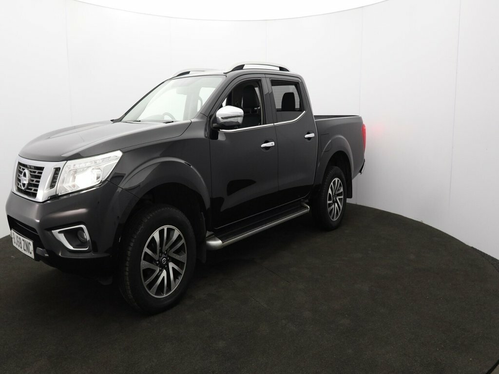 Nissan Navara 2L Tekna BJ68ZNC Black #3