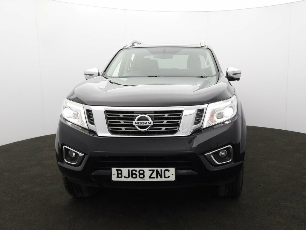 Nissan Navara 2L Tekna BJ68ZNC Black #2