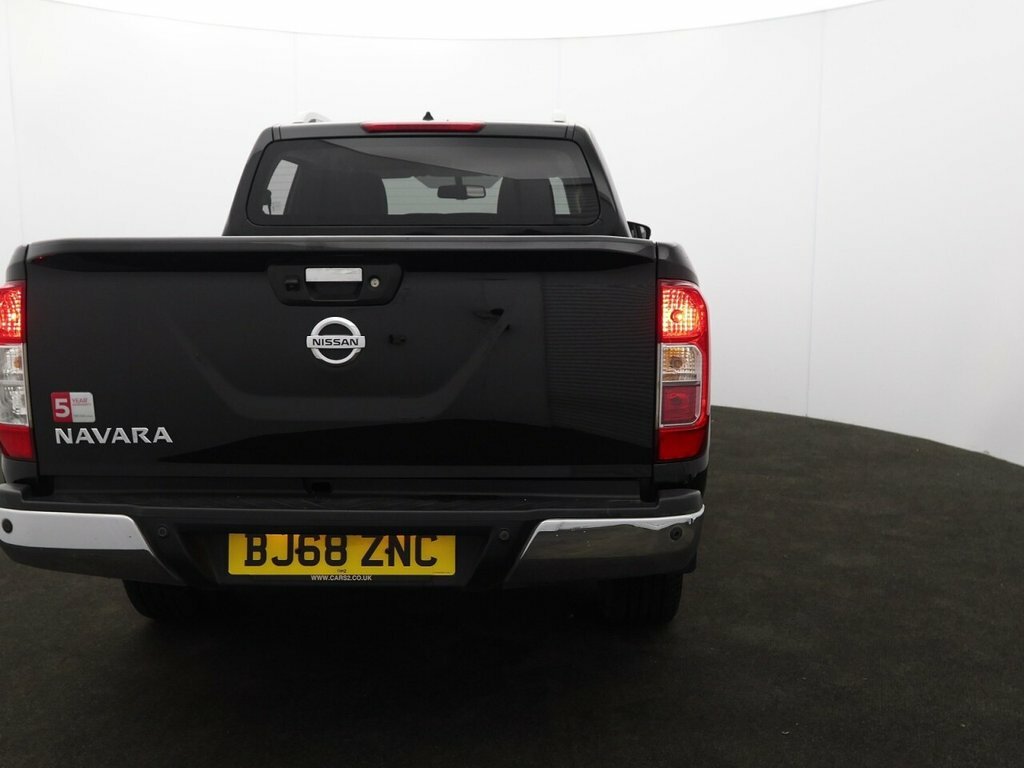 Nissan Navara 2L Tekna BJ68ZNC Black #6