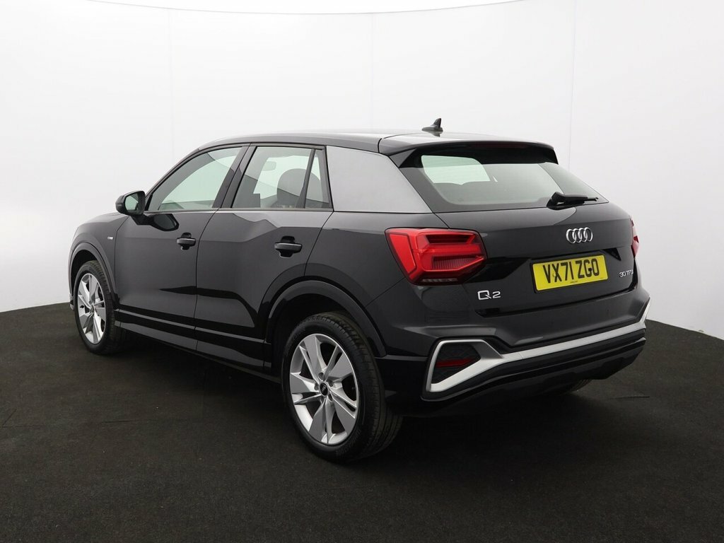 Audi Q2 1L S Line VX71ZGO Black #5