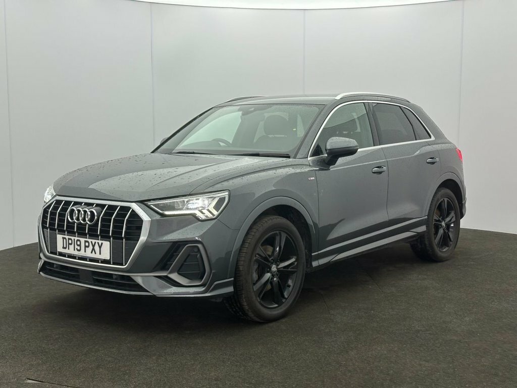 Audi Q3 1.5L S Line Grey #2