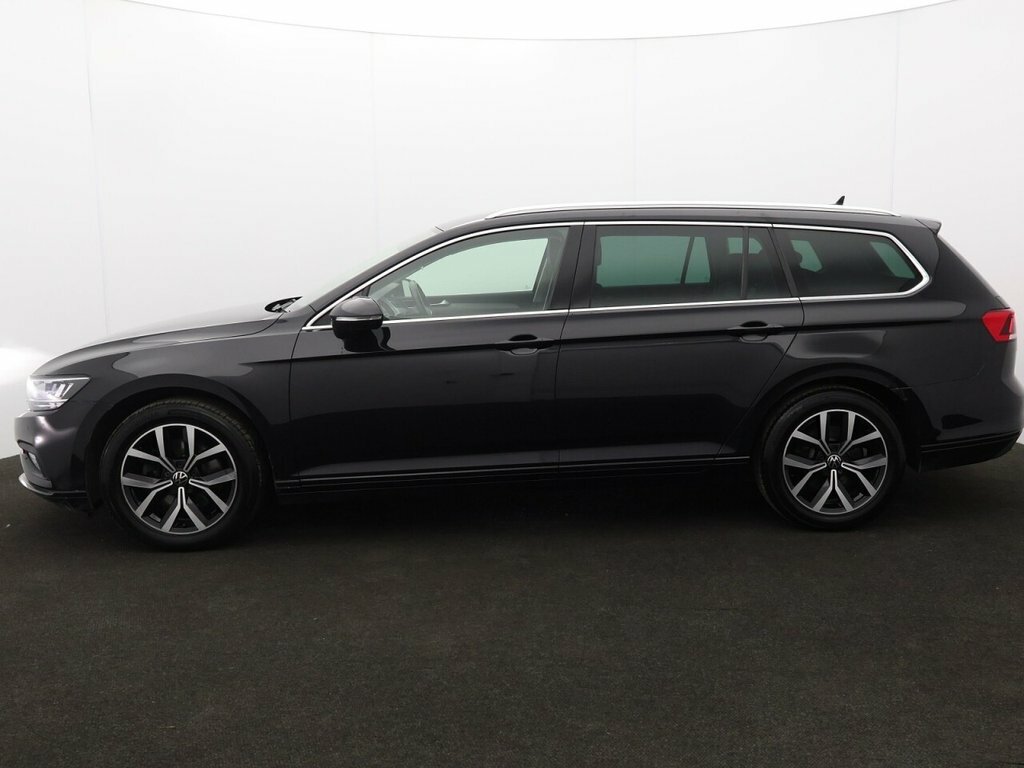 Volkswagen Passat 1.5L Sel VN72WUL Black #4