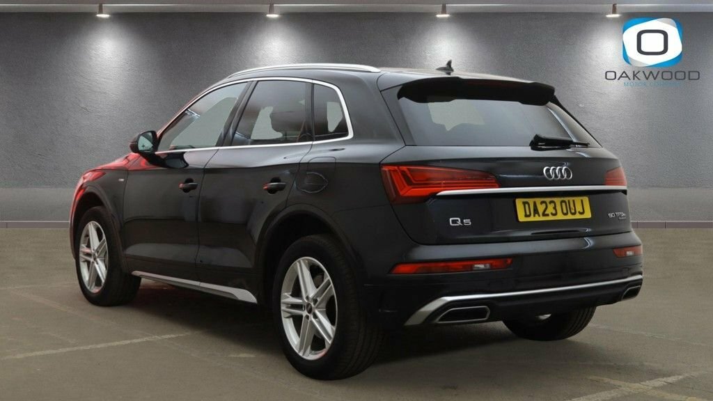 Audi Q5 2L S Line DA23OUJ Black #3