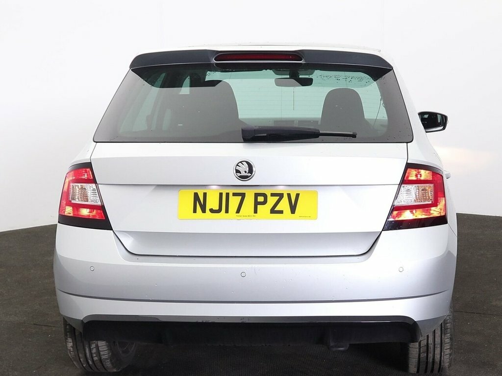 Skoda Fabia 1L Monte Carlo NJ17PZV Silver #6